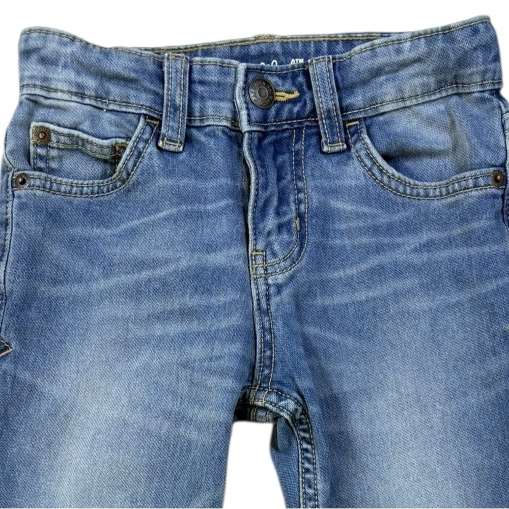 Cat & Jack Boys Blue Denim Adjustable Tabs Skinny Fit Stretch Jeans Size 6